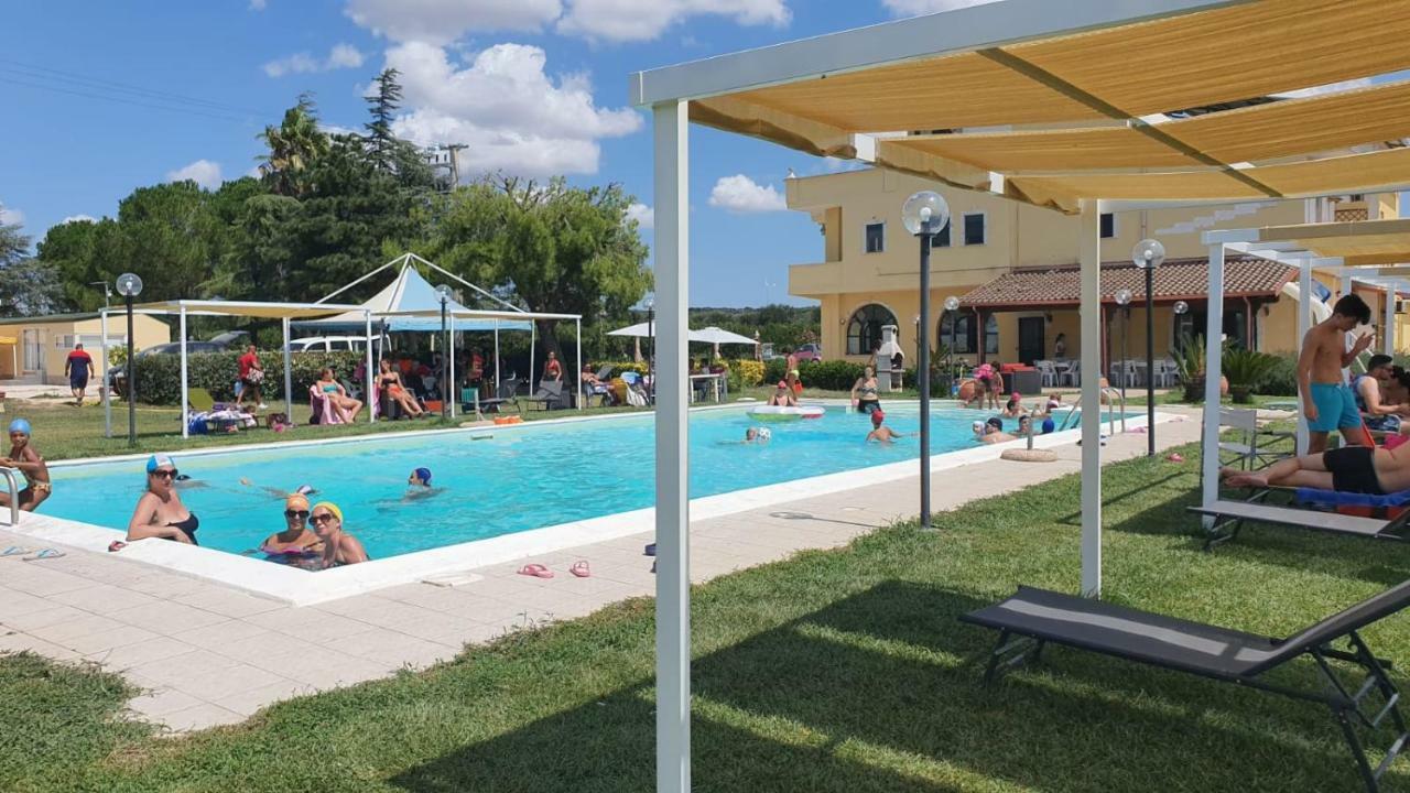 Agriturismo L' Annunziata Lizzano  Eksteriør billede