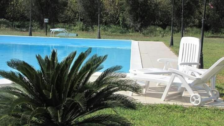 Agriturismo L' Annunziata Lizzano  Eksteriør billede